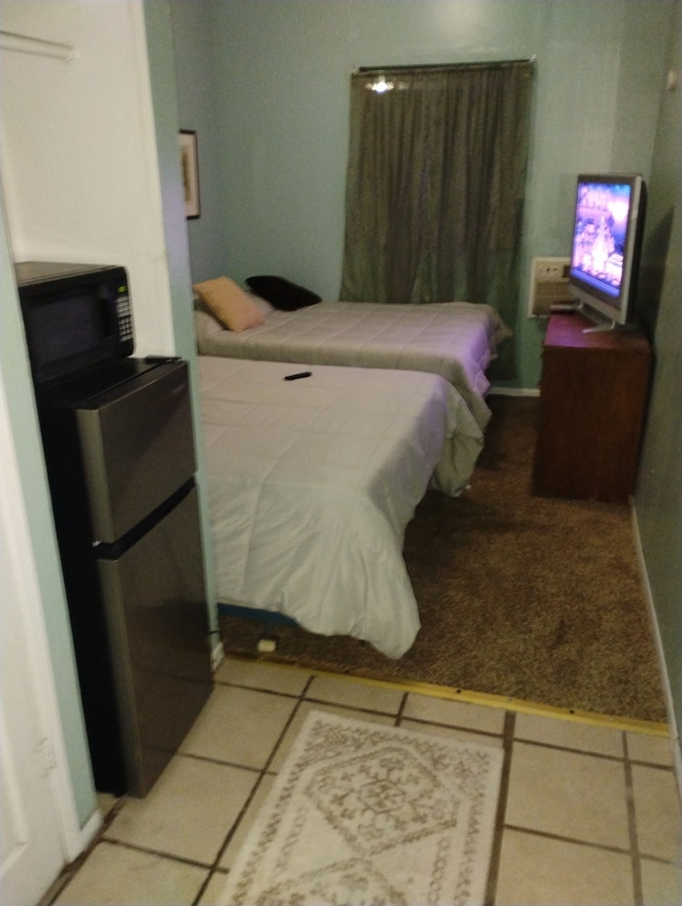 BV MOTEL
