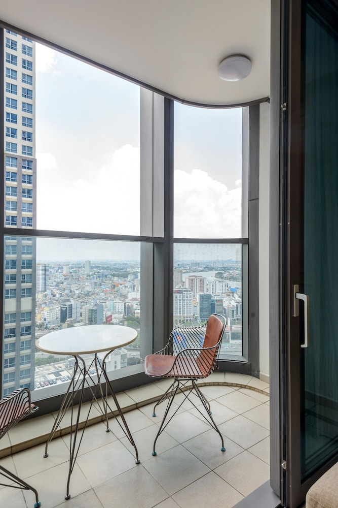 Landmark 81 - Unique Condotel