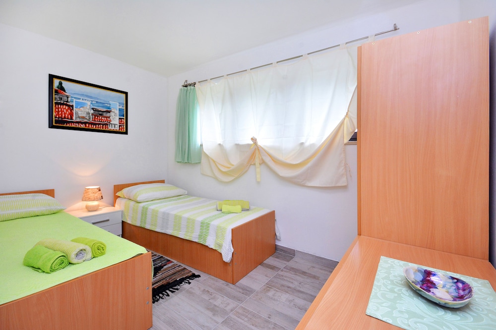 Bacvice Beach Apartment view 4