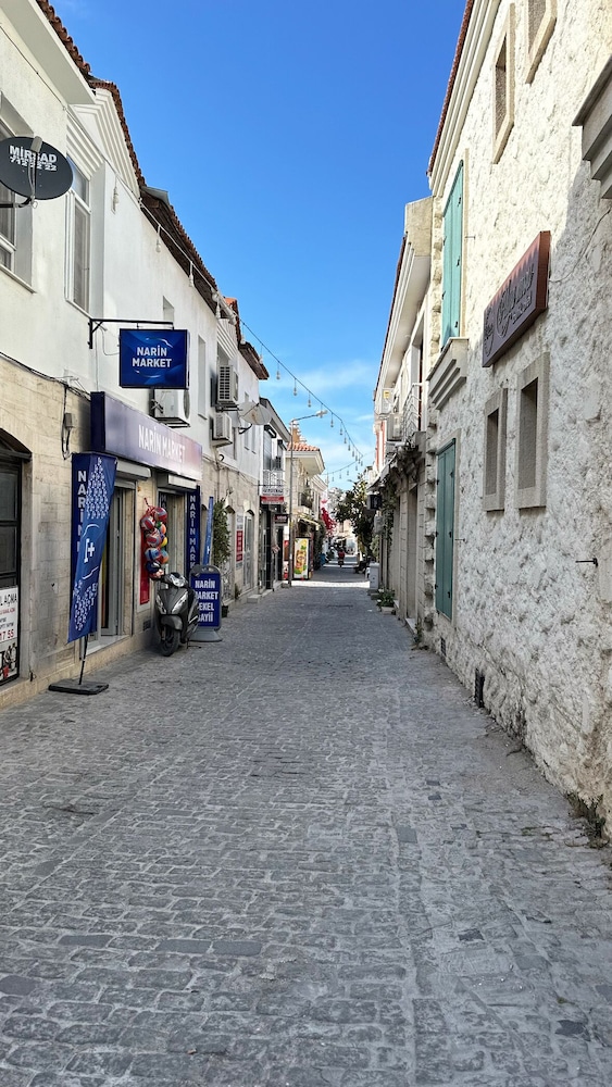 Viyana Otel