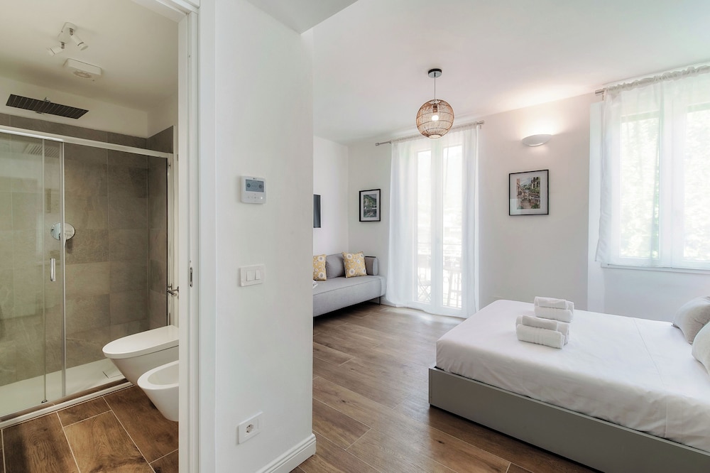 Casa Batèl Suites & Apartments