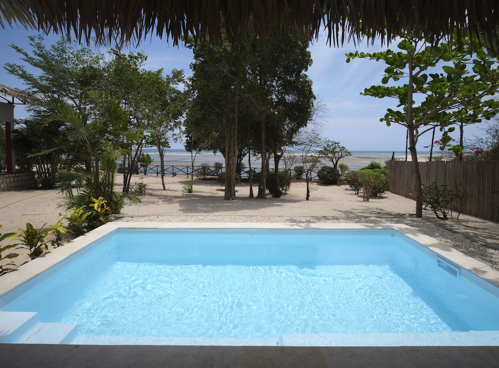 Antsanitia Resort