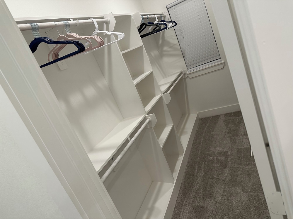 Luxury 3BR for Families Nurses and Group
