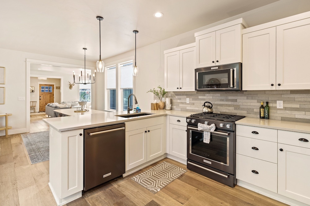 S'more Bend 4 Bedroom Home