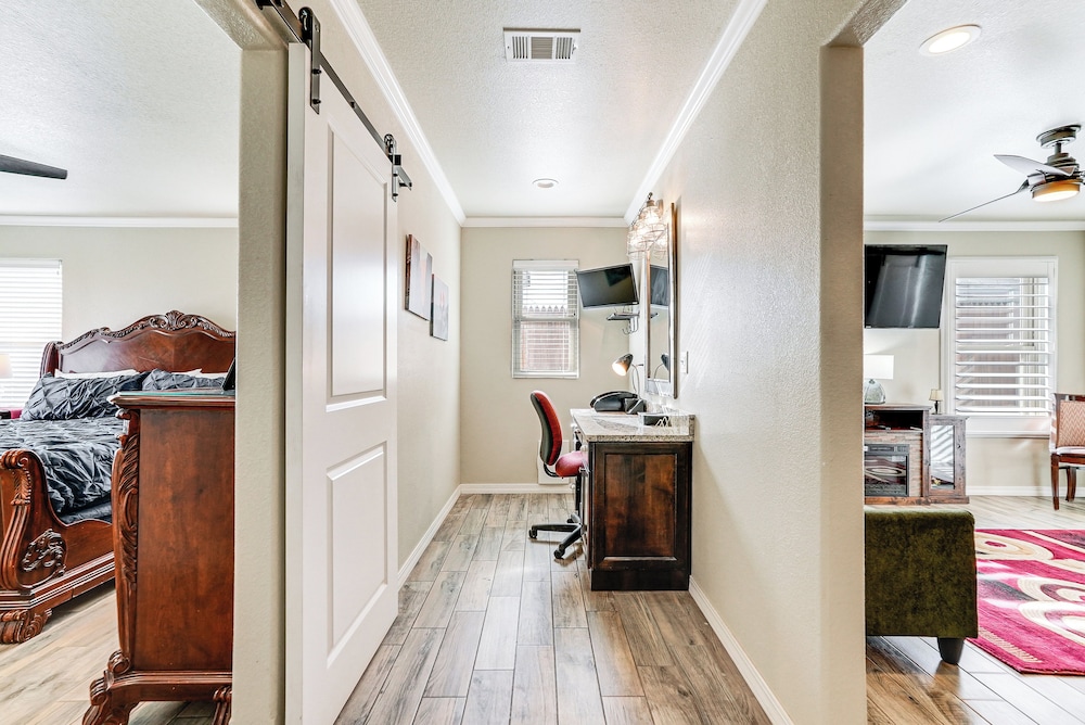 Fenced Yard: Modern Barndominium in Amarillo!