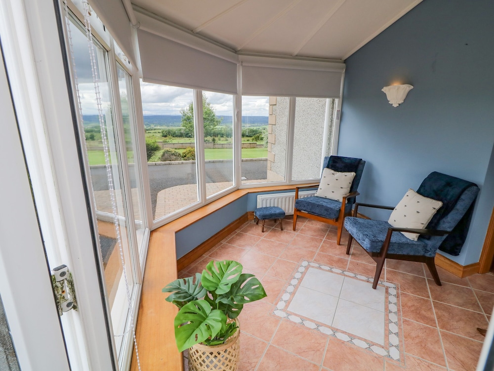 Braeside Farm House