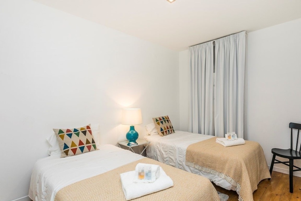 LxWay Apartments Rua da Misericórdia view 2