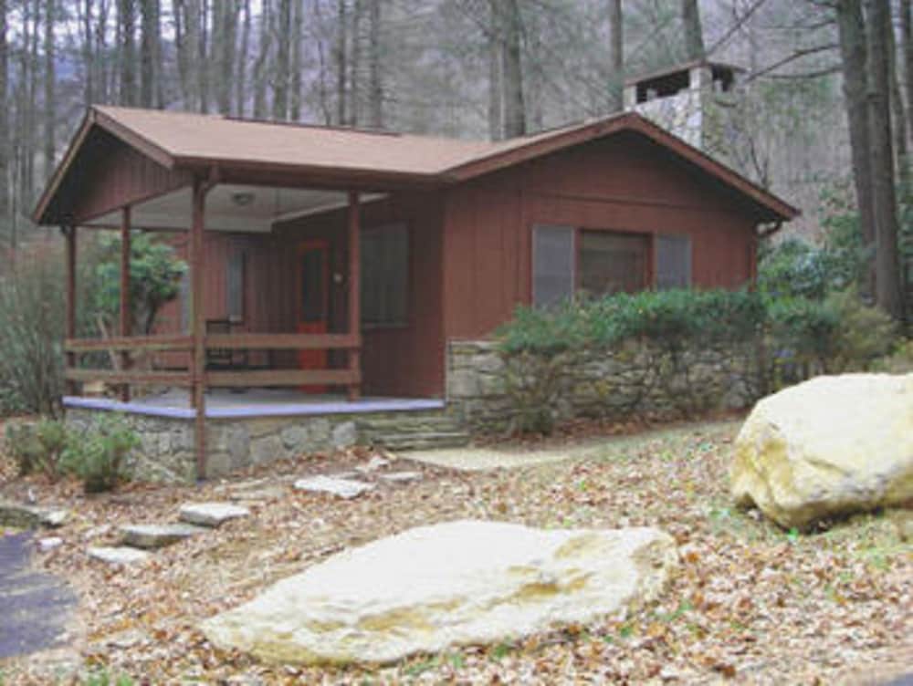 Cabins at Twinbrook Resort