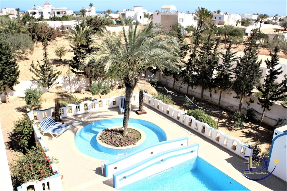 Villa Azalée Eden Luxe view 4