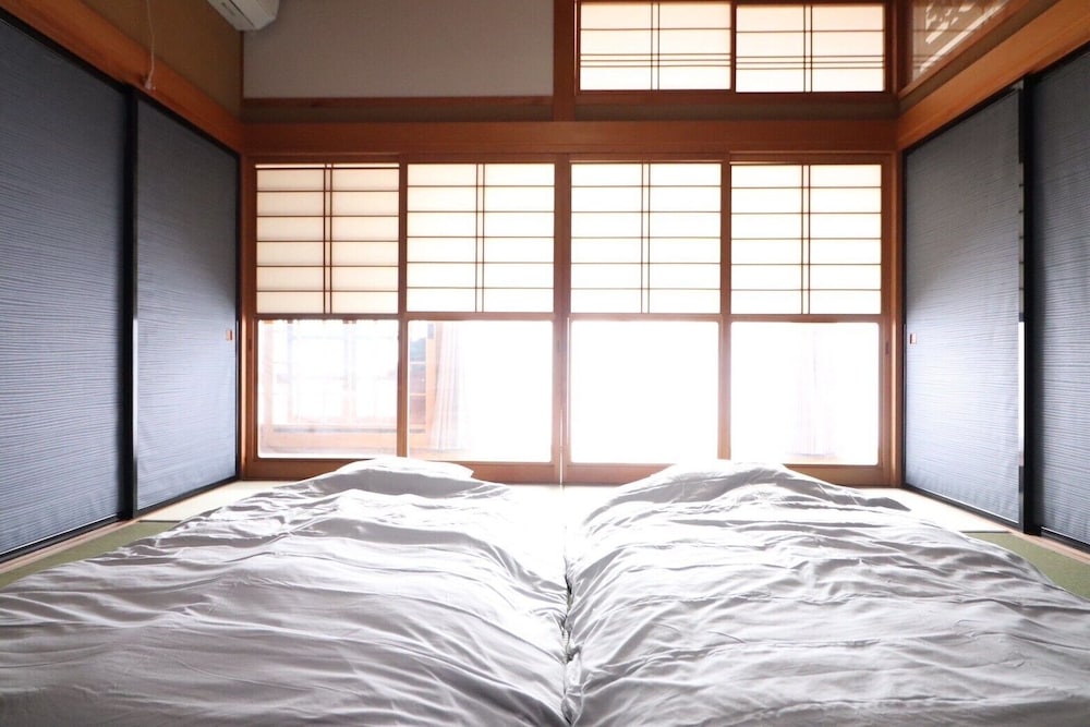decopinhouse