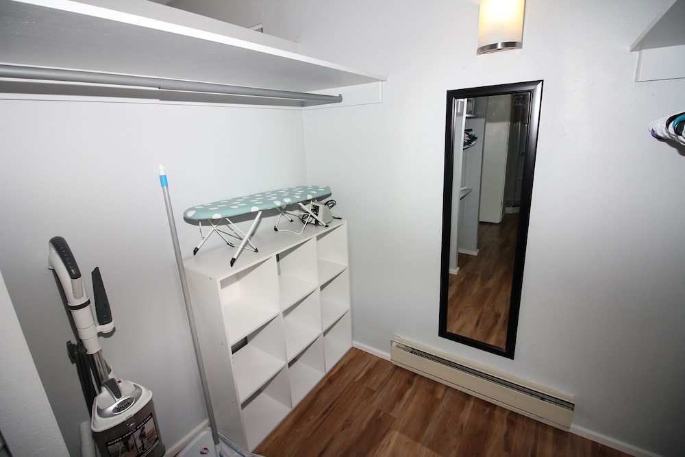 Cobalt Bungalow 1 Bedroom Condo
