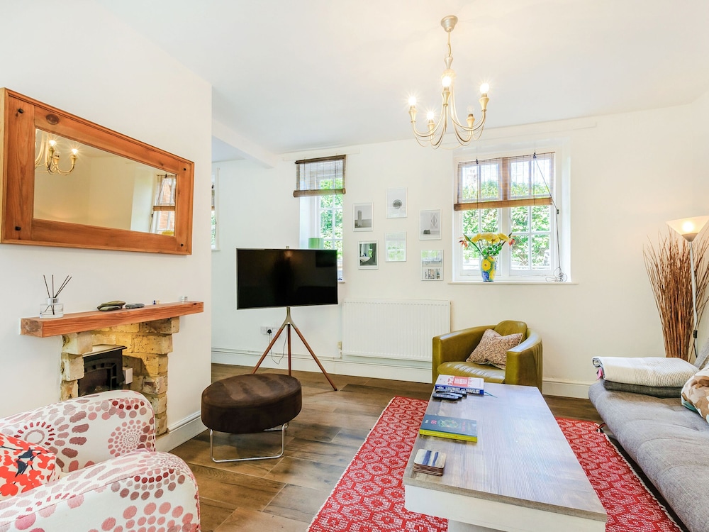 Woodlands By The Sea Cottage
