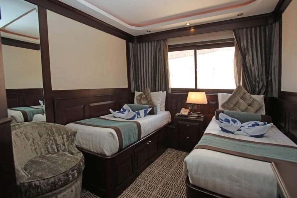 Nile Cruise Cairo Hotel