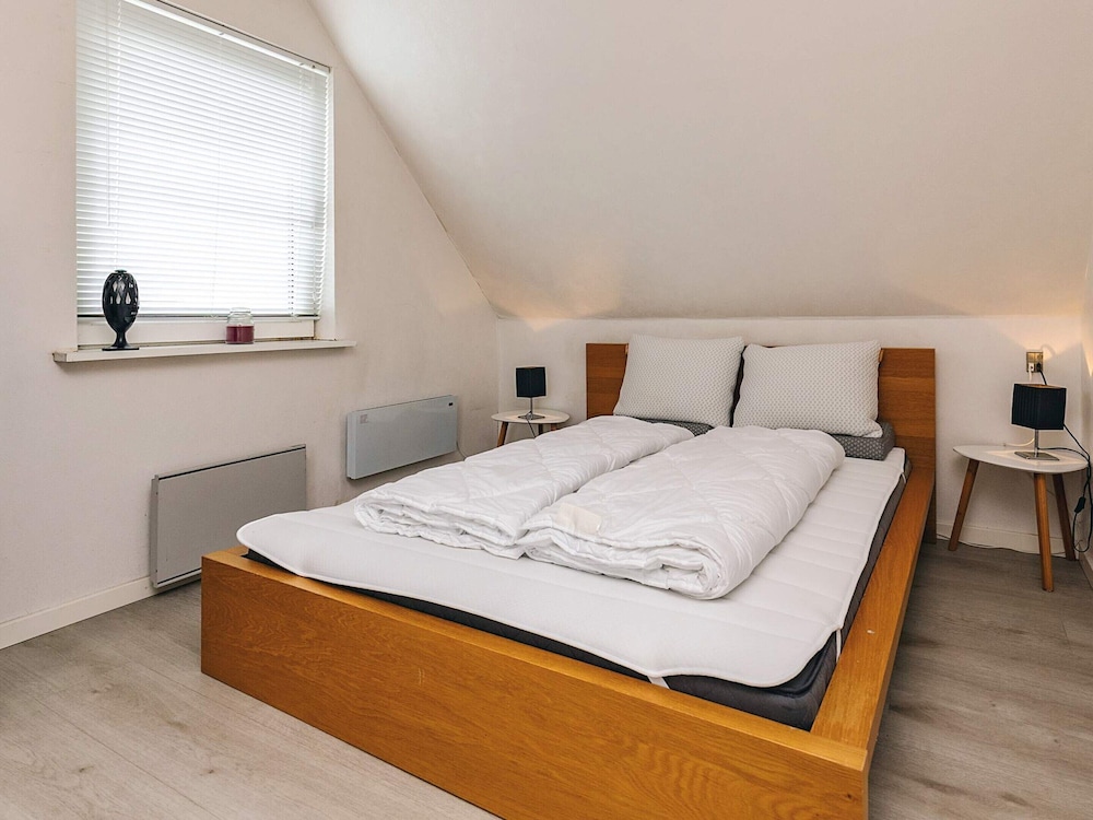 6 Person Holiday Home in Vestervig