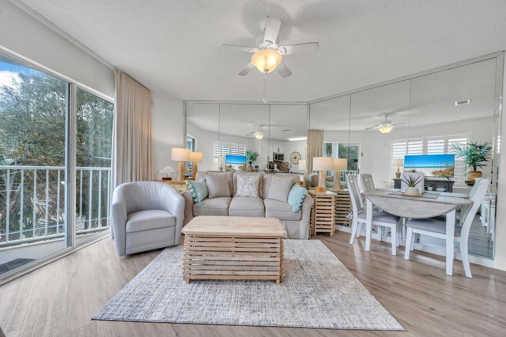 Gulfview II 218