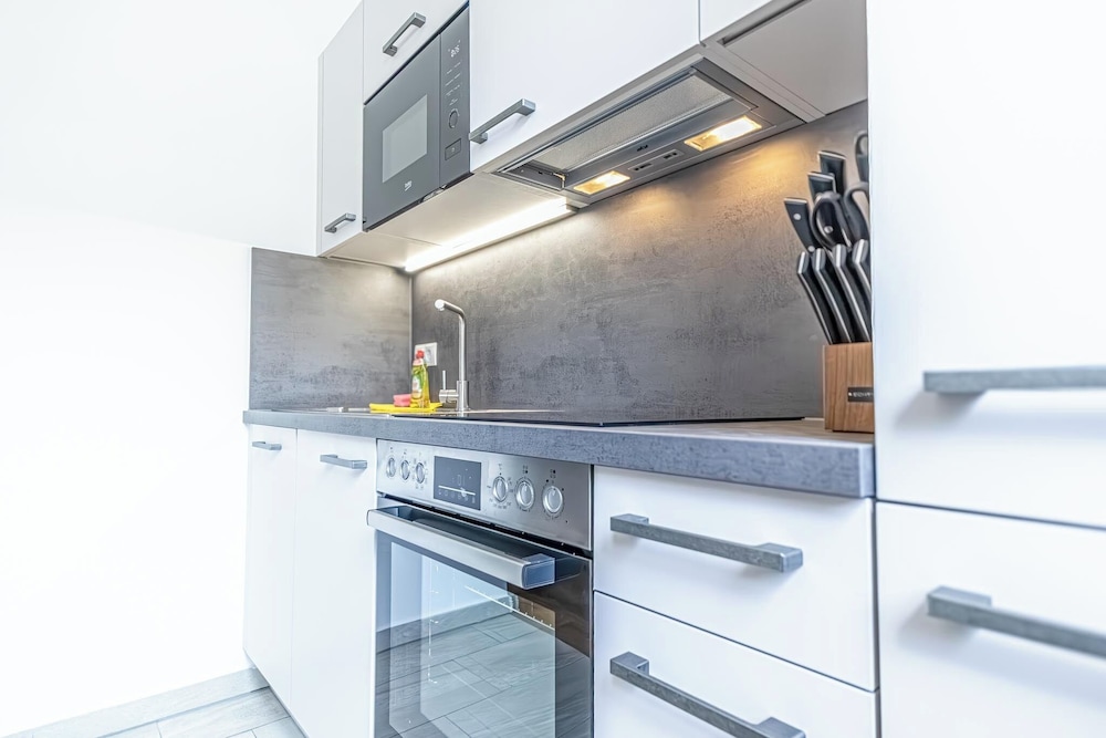 Sweet 2BR 1LR Apartment Donaustadt