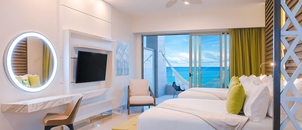 2BR Oceanview Suite Garza Blanca Cancun