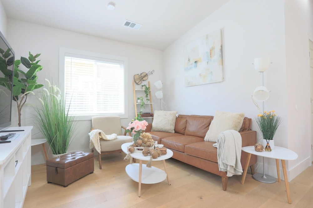New Build Smart Home 3 Bedroom