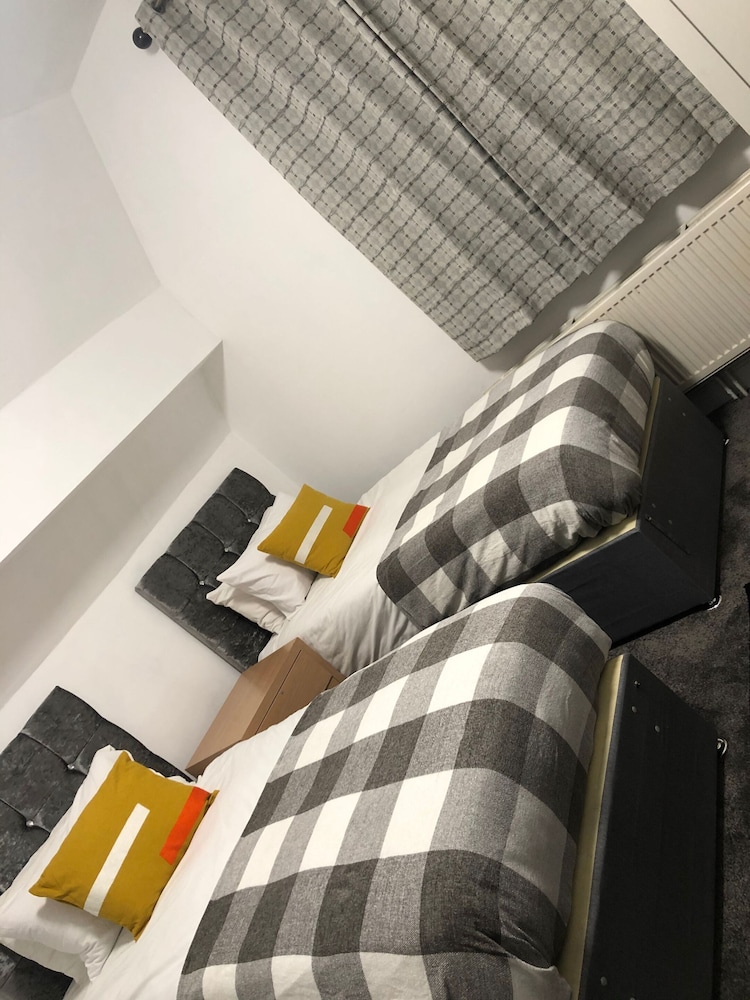Ashfield Hotel