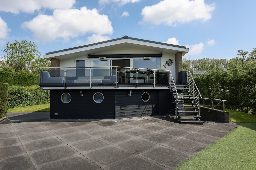 Holiday Home Kamperland Near Veerse Meer