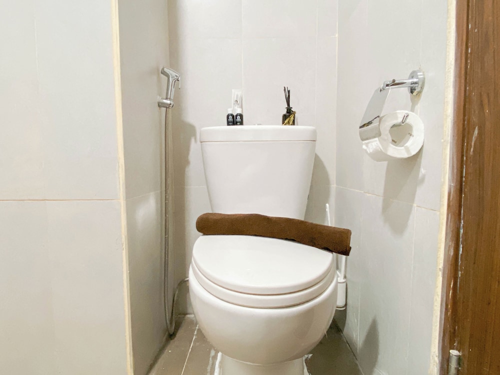 Studio Near Sicc At Royal Sentul Park Apartment