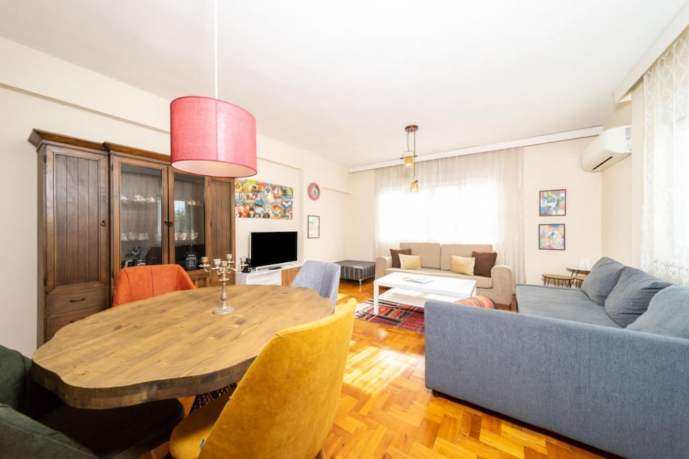 Cozy Flat With Central Location in Muratpasa
