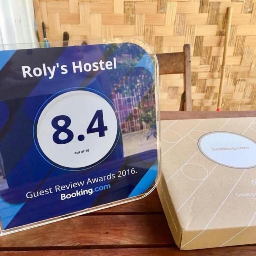 Roly Airport Residence