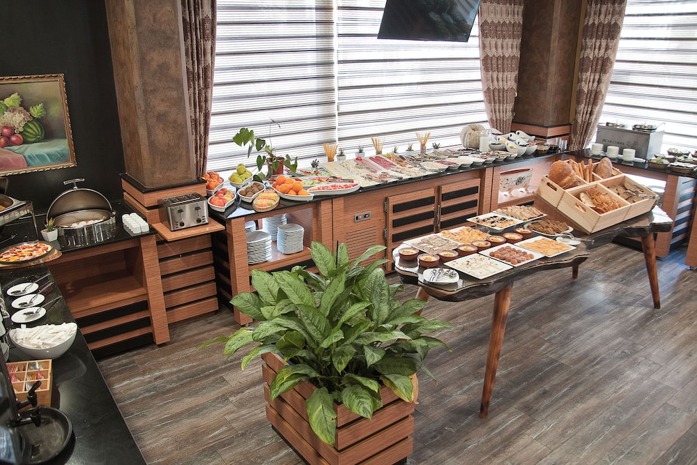 The Rise Aron Business Otel Merter - Image 33