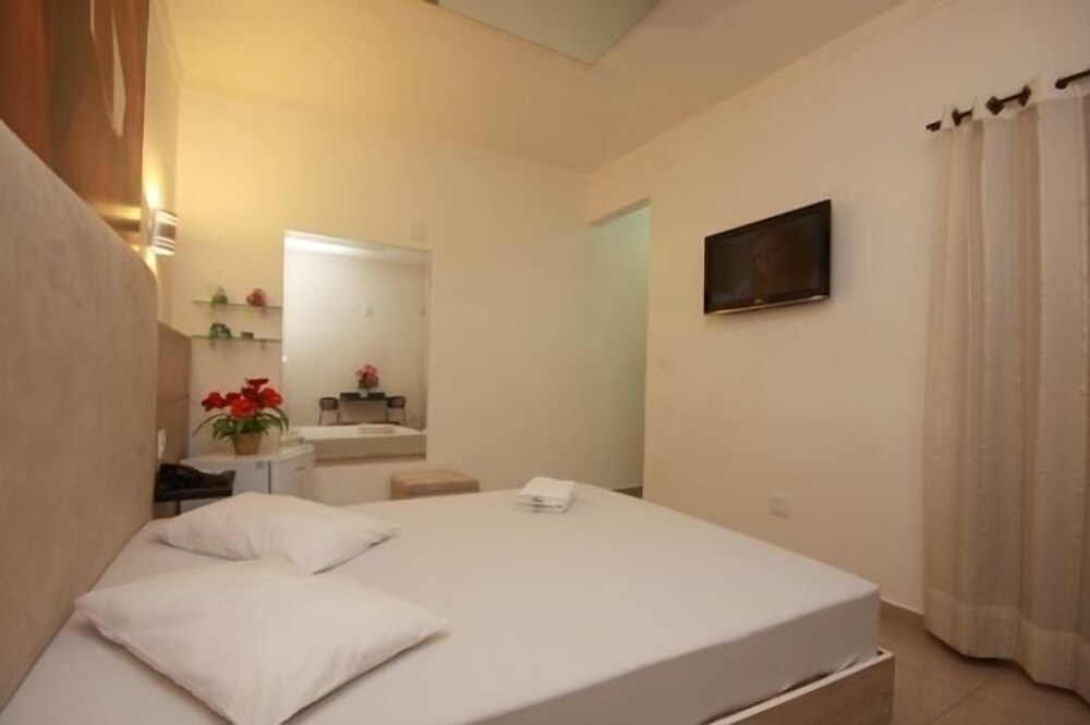 I9 Motel - Adults Only