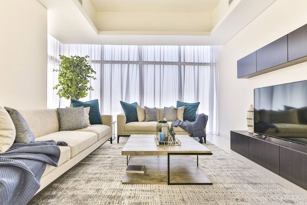 Driven Holiday Homes - Mada Residences