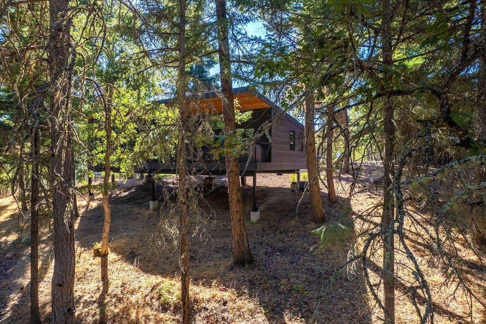 Happenstance Vineyards 2 Bedroom Home