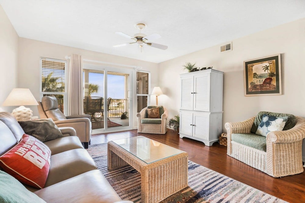 Portside 204 Best of Beach Bay view 4