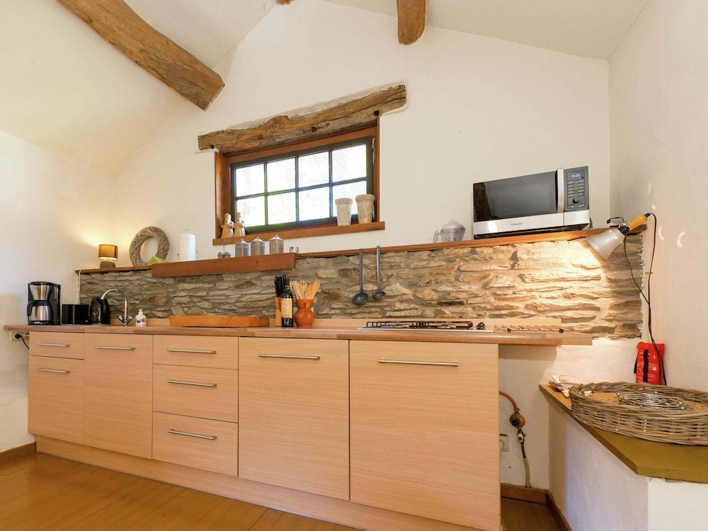 Tastefully Furnished Holiday Residence Located in the Heart of the Ardennes view 3