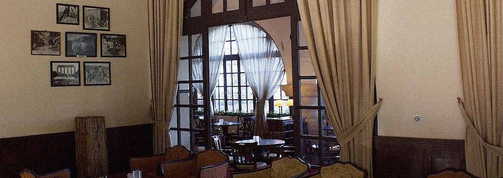 Elafos Hotel