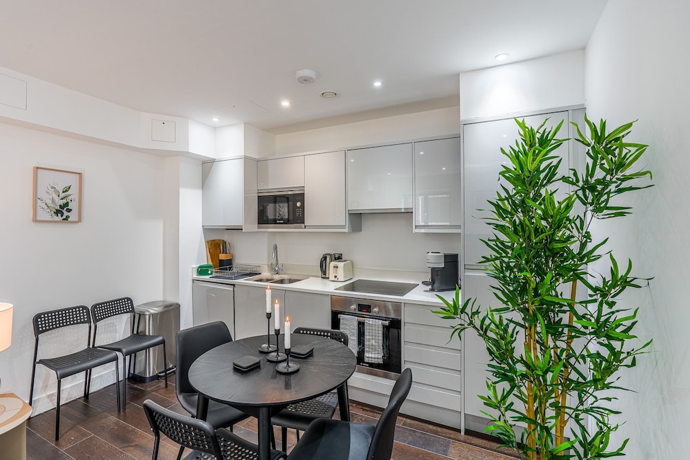 Perfect London Old Brompton Apartment