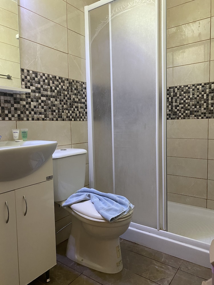 Alexia Hotel Apartments