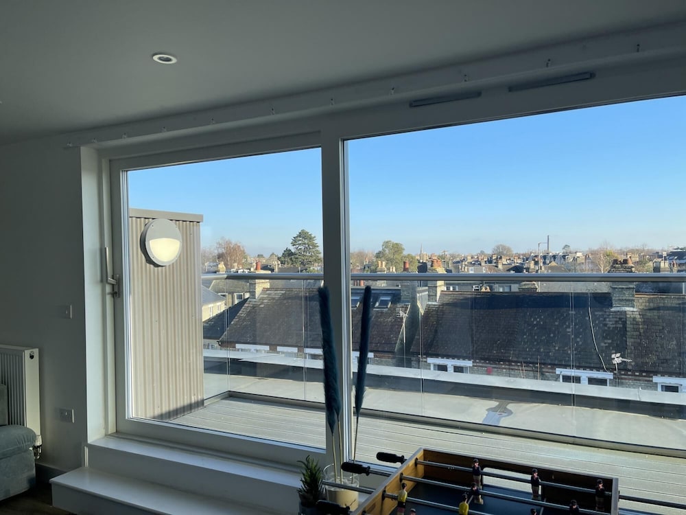Diamond Penthouse in Cambridge
