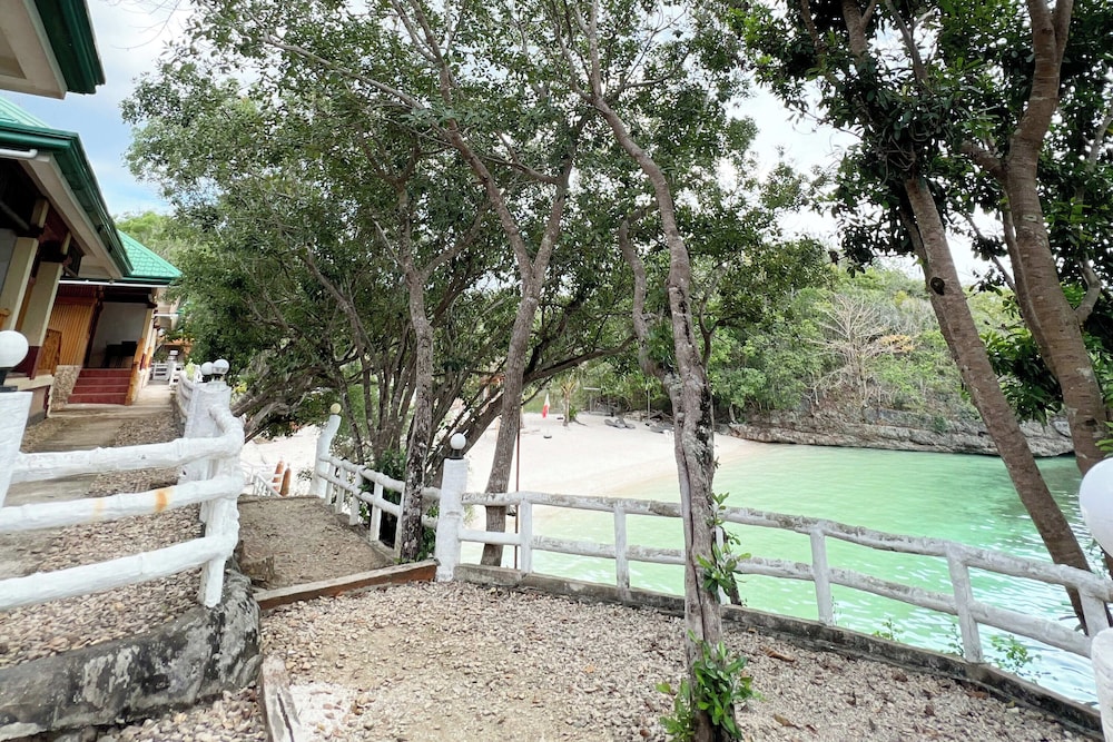 La Puerta Al Paraizo Guimaras