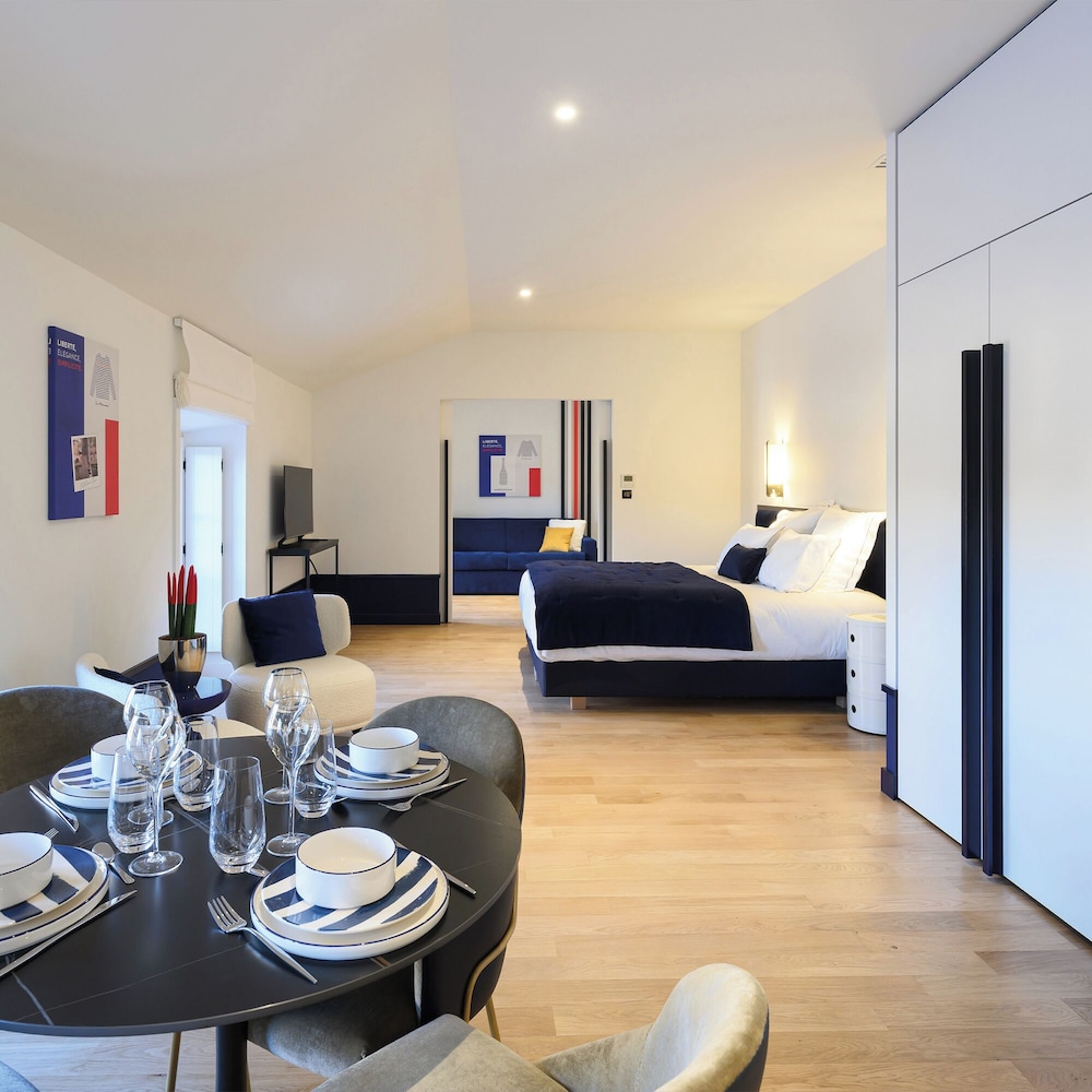 Les Suites BB
