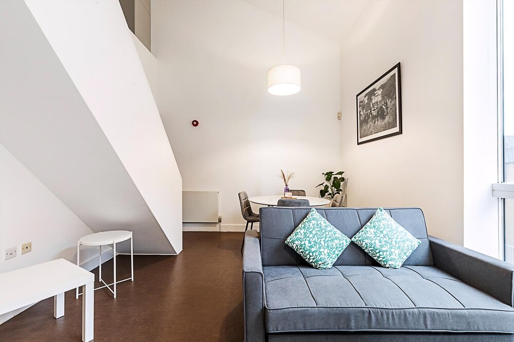 Cosy Camden Retreat Near Markets & Tube