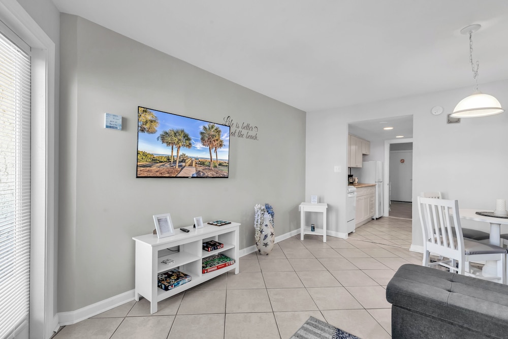Bluewater Resort 720