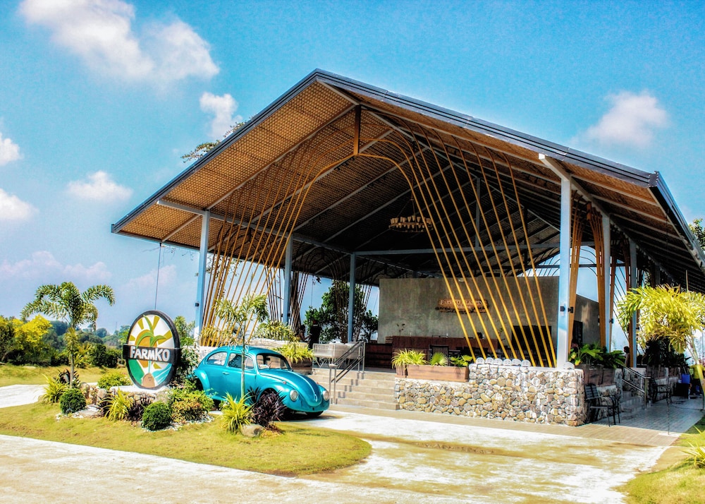 FarmKo Glamping