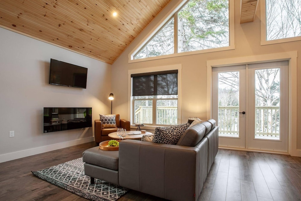 Indian Falls Chalets