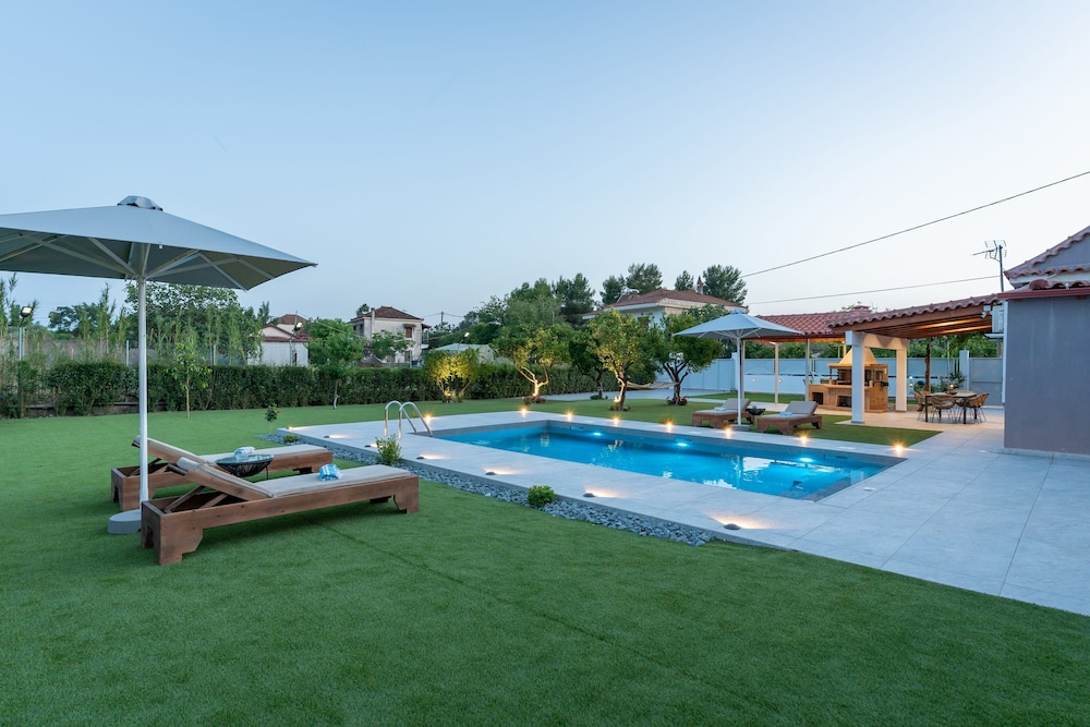 Private Pool Retreat - Georgia s Garden Oasis
