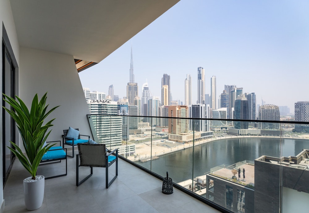 Easygo- Luxury 1bdr With View Bin Can