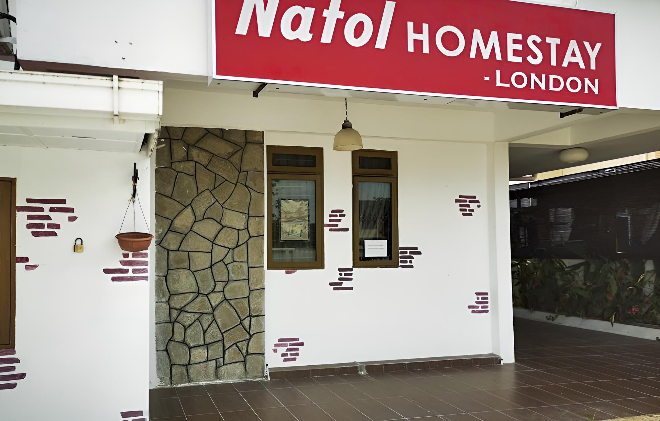 OYO HOME 90260 Natol Homestay London