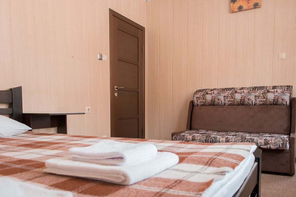 Guesthouse Usadba view 5