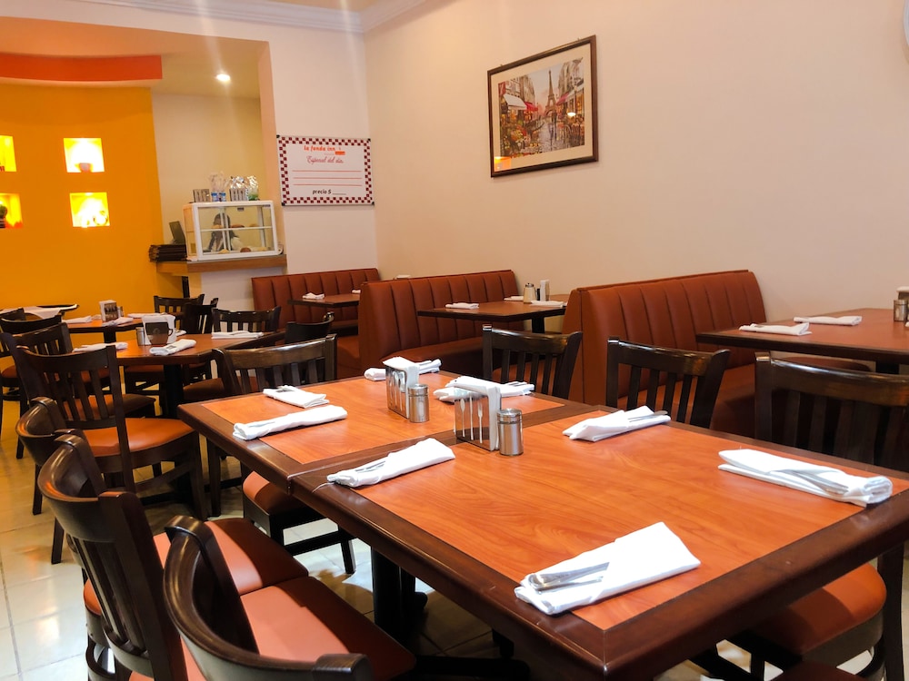 Food & Beverage