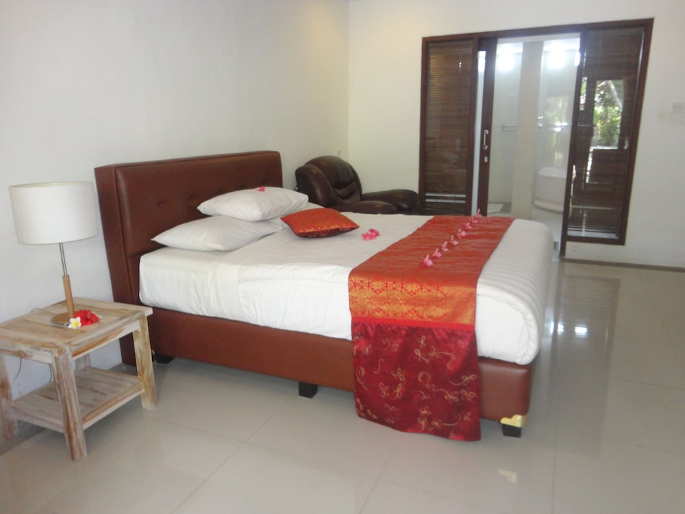 Monkey Forest Bungalow view 4