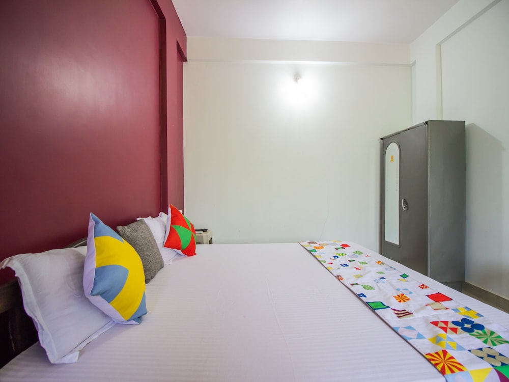OYO 13147 Home Studio With Balcony Morjim Beach